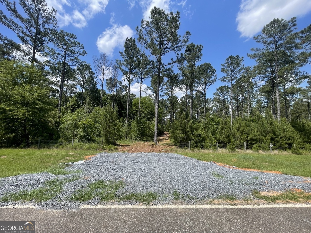 16 Duke Property Photo 1