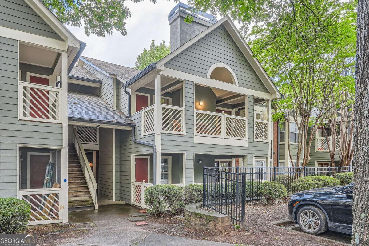 578 Mcgill Place NE # 578