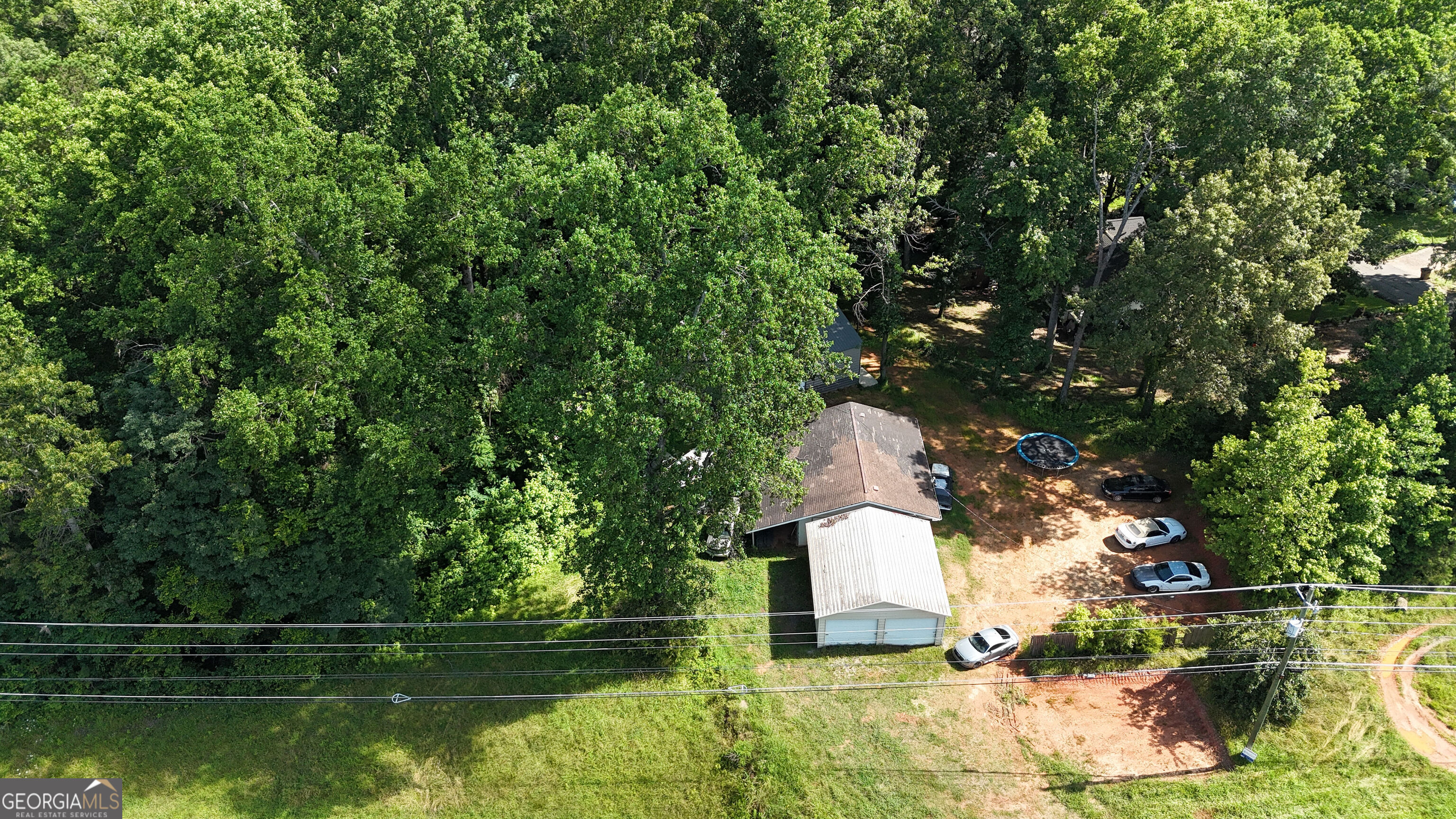 5895 Cumming Highway Property Photo 10