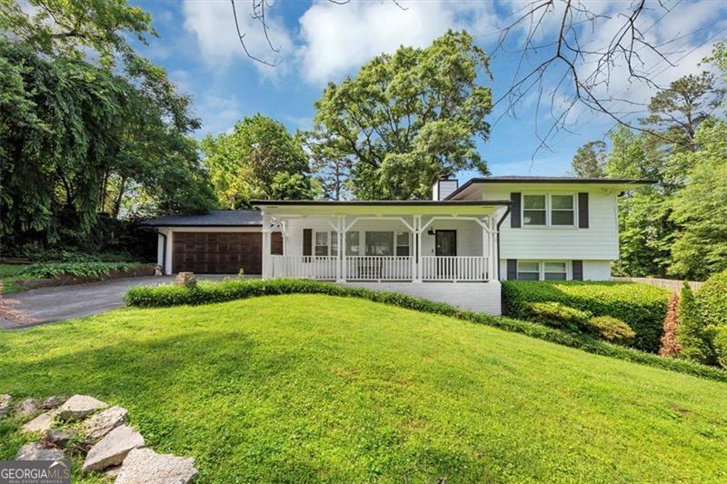 1958 Innwood Road Property Photo 1