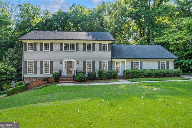 5143 Meadowlake Lane Property Photo 1