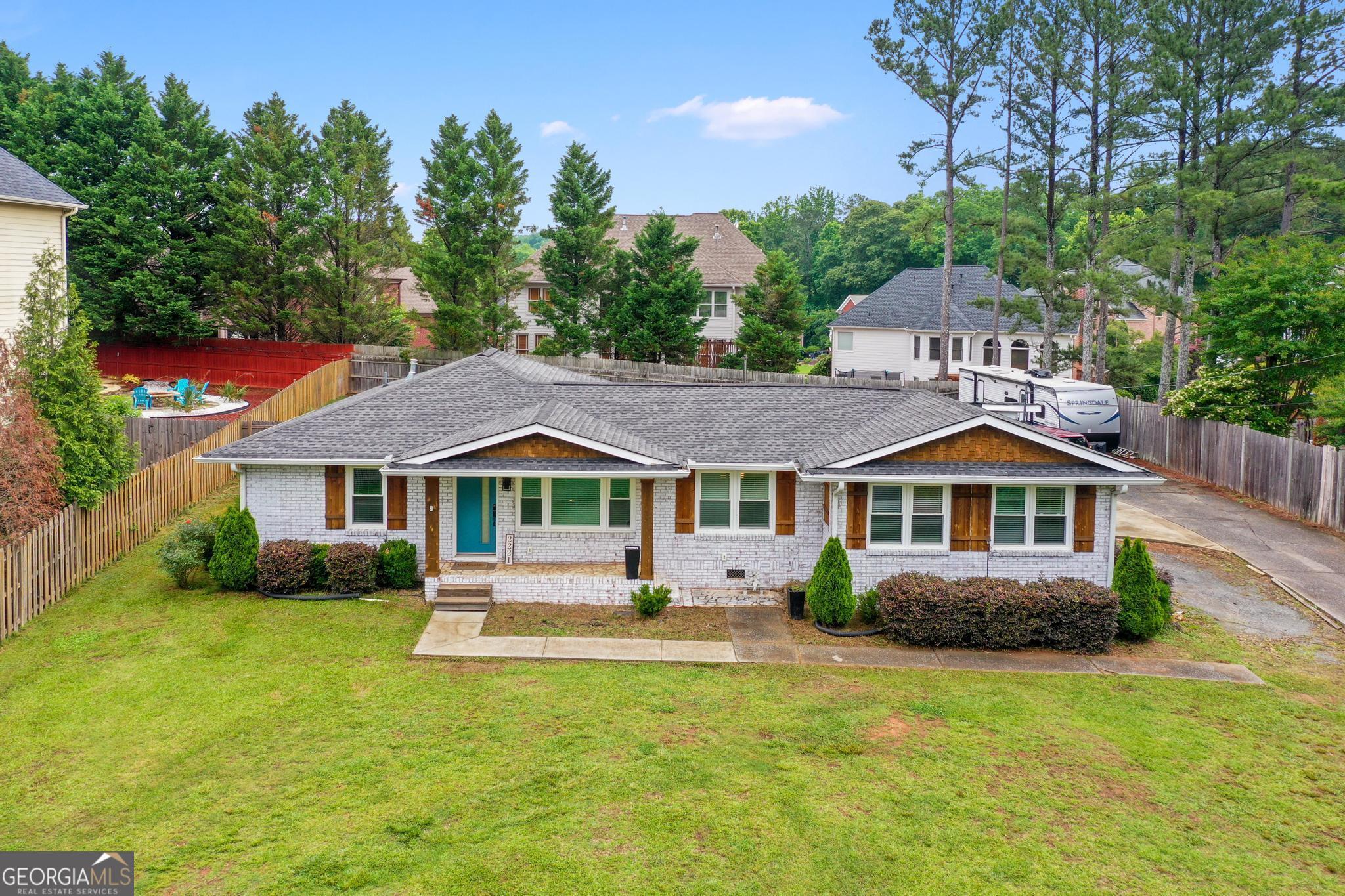 2221 Shallowford Road Property Photo 1