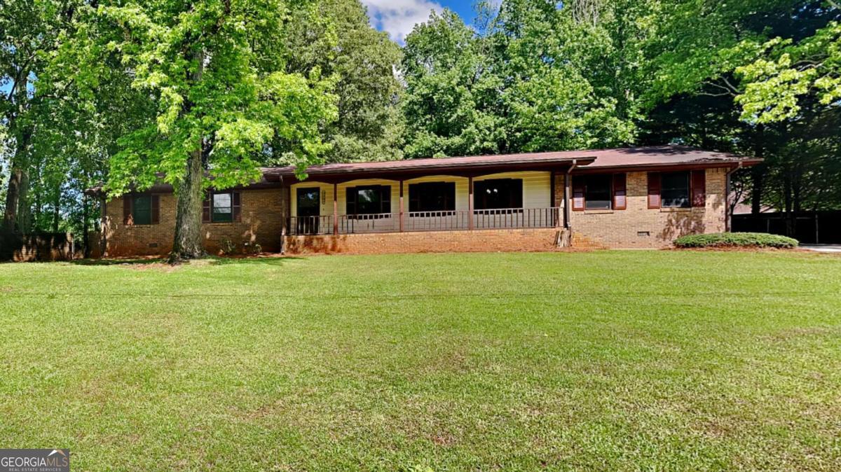 3284 Salem Lane Se Property Photo 1
