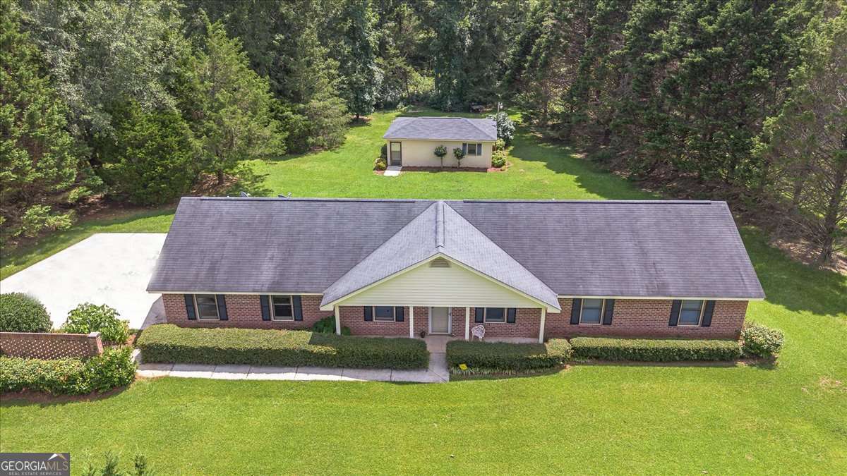 3041 Monroe Highway Property Photo 1