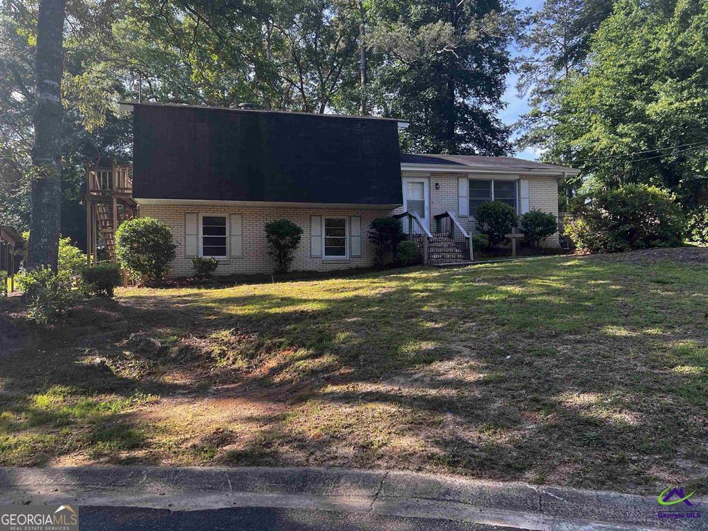 108 Vassas Court Property Photo