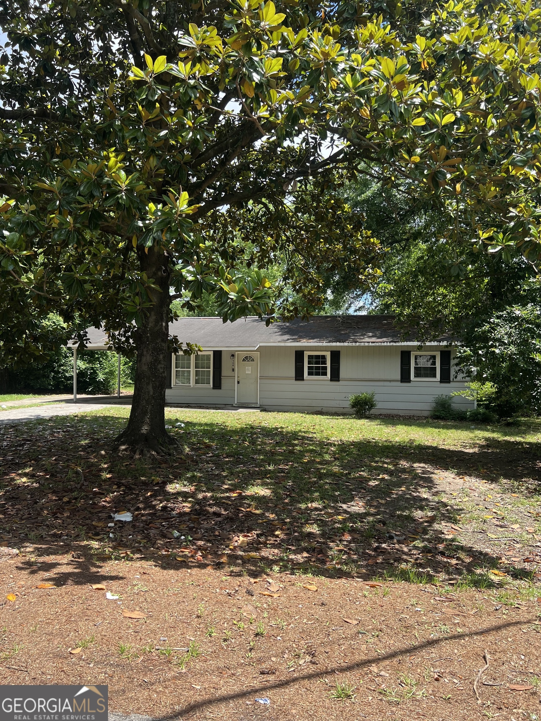 908 Crestwood Terrace Property Photo