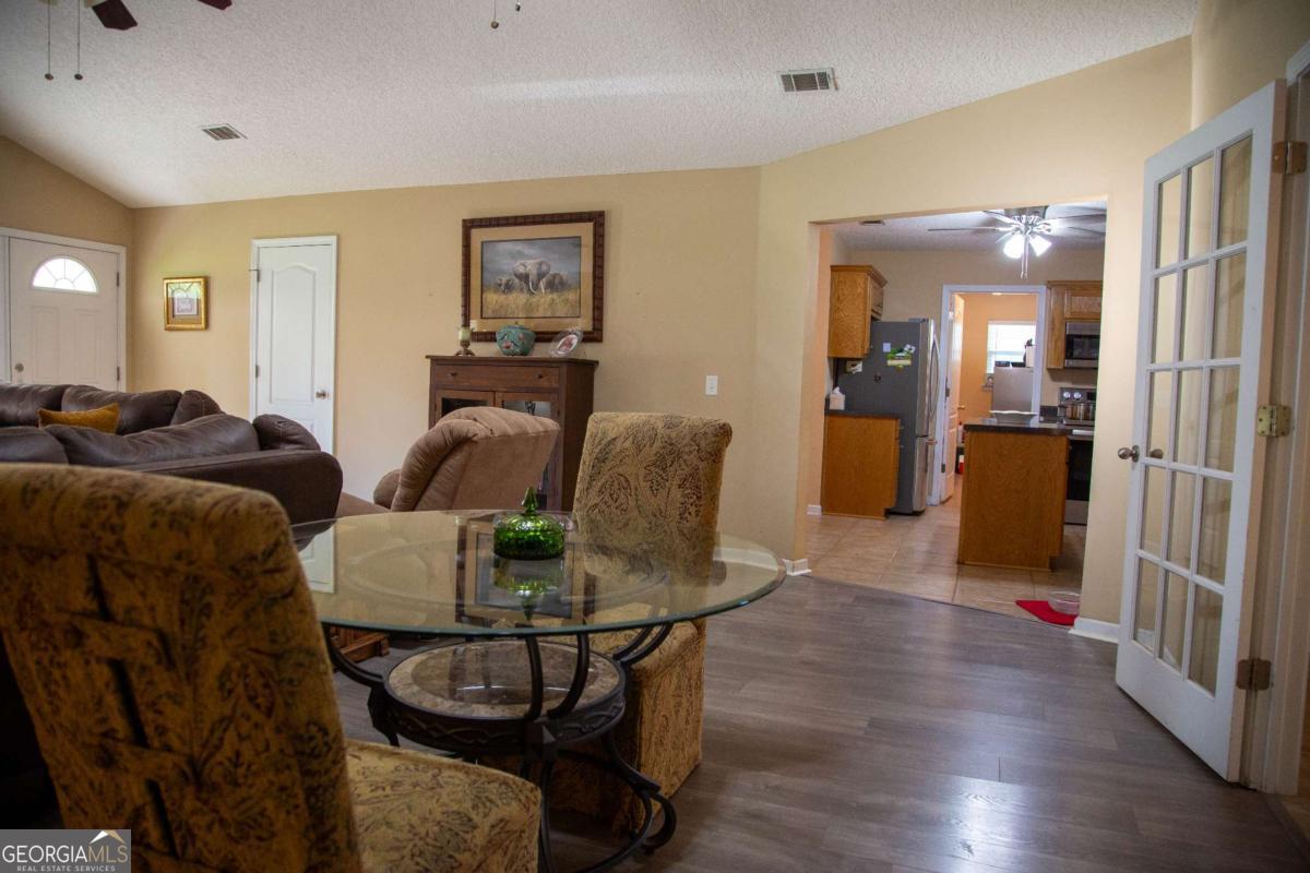 1351 Old Screven Road Property Photo 8