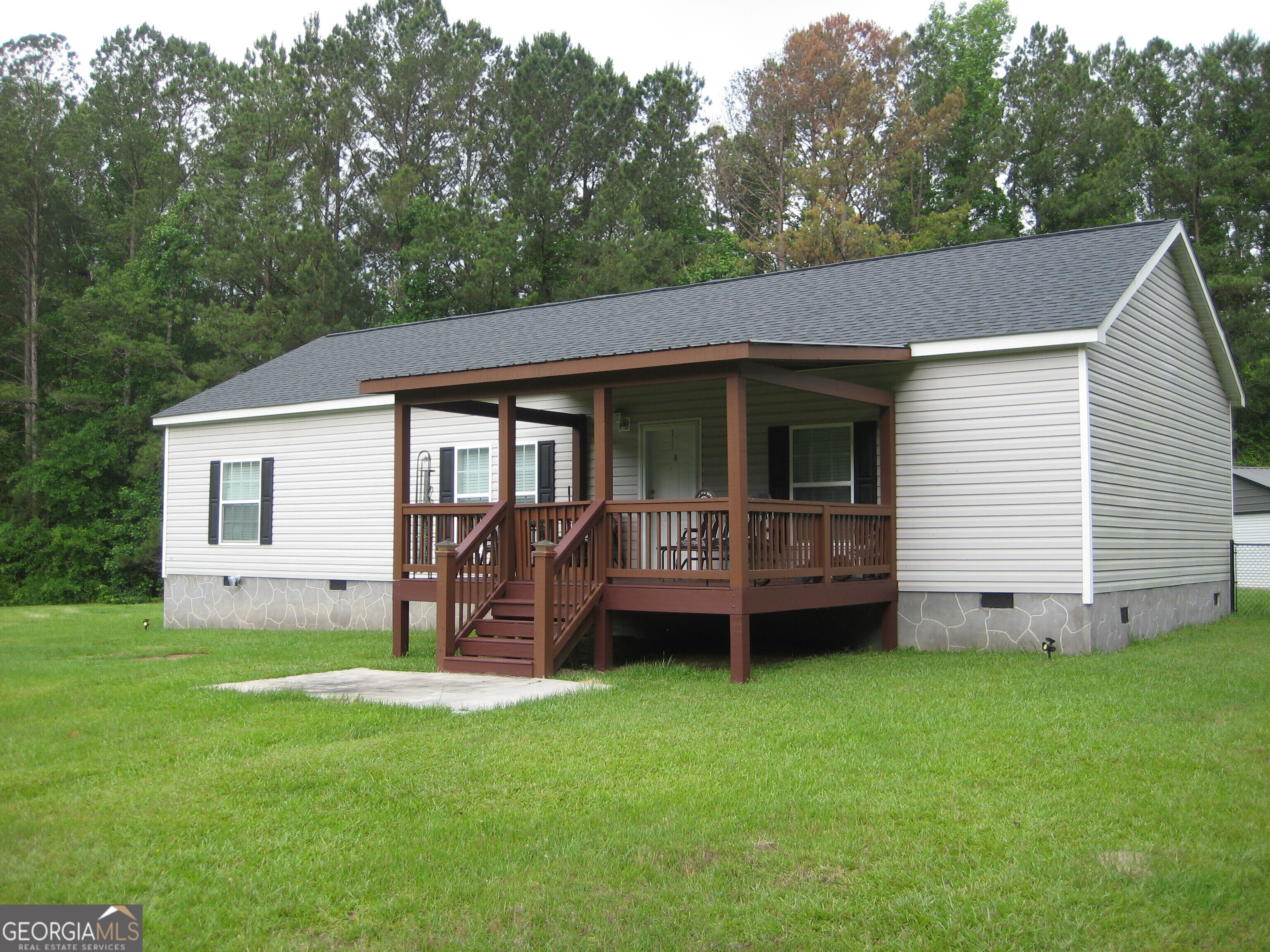 1044 Union School Road Property Photo 1
