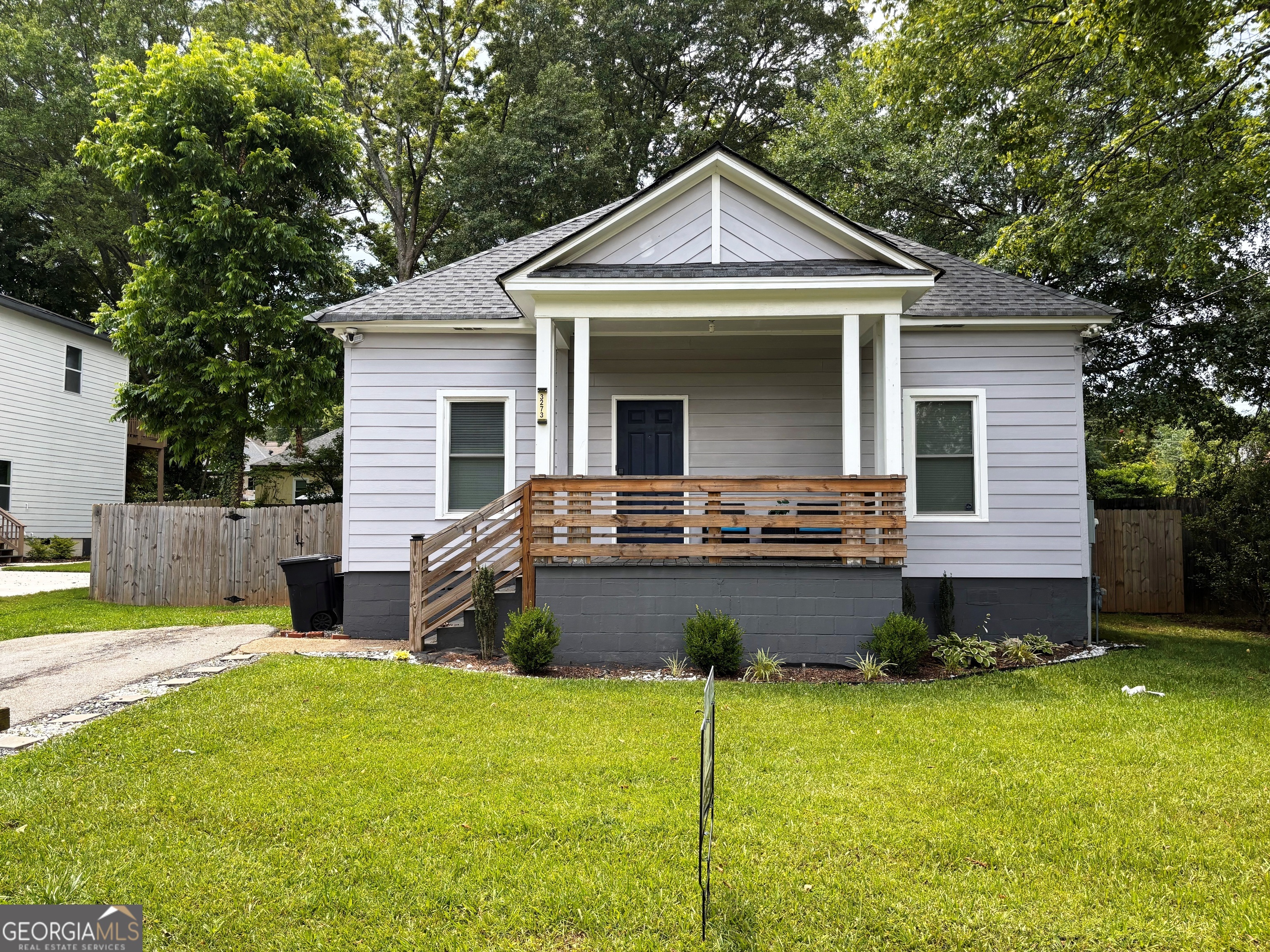 3273 Elm Street Property Photo 1