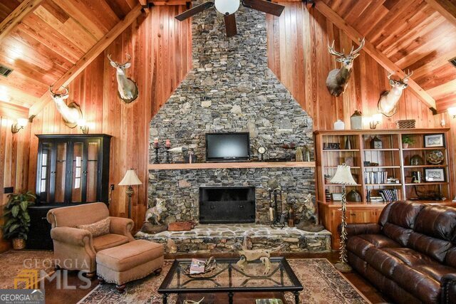 928 Hwy 19 Property Photo 11