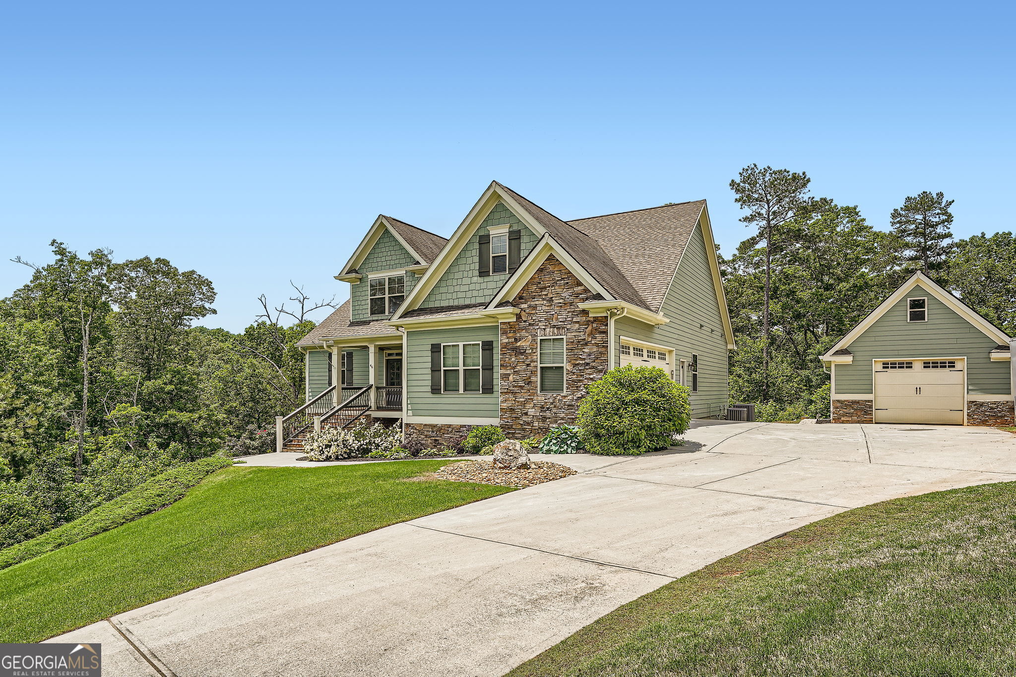 46 Grand Georgian Court Ne Property Photo 1