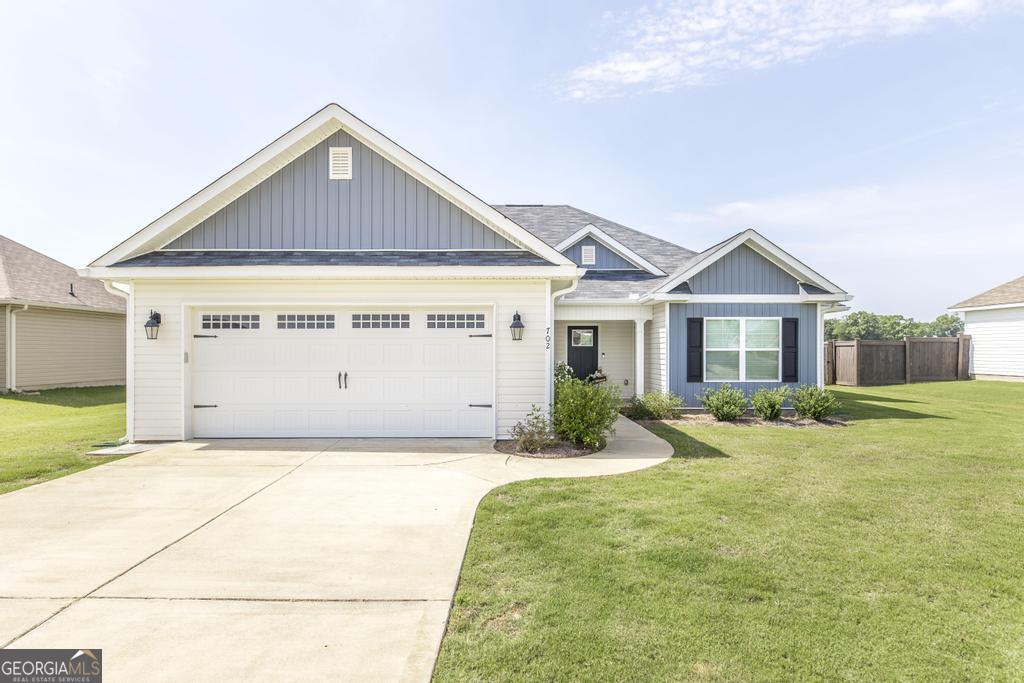 702 Daisy Drive Property Photo