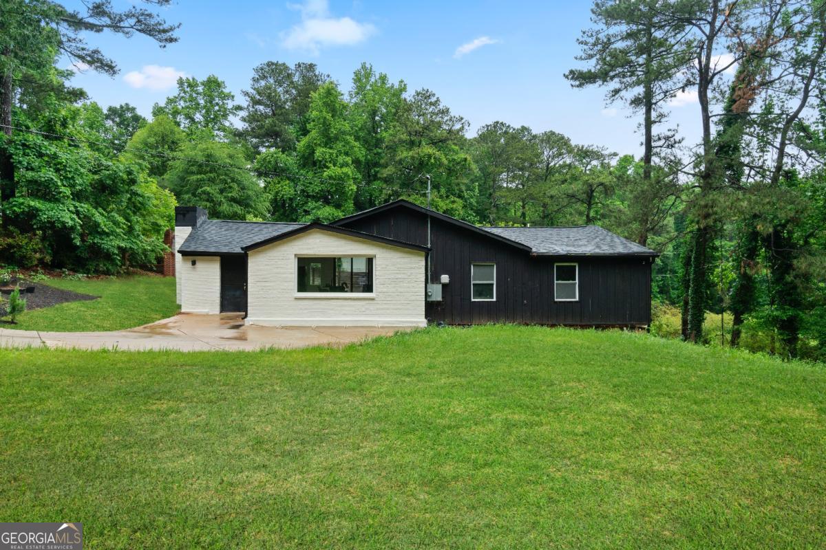 980 Porter Road Property Photo 1