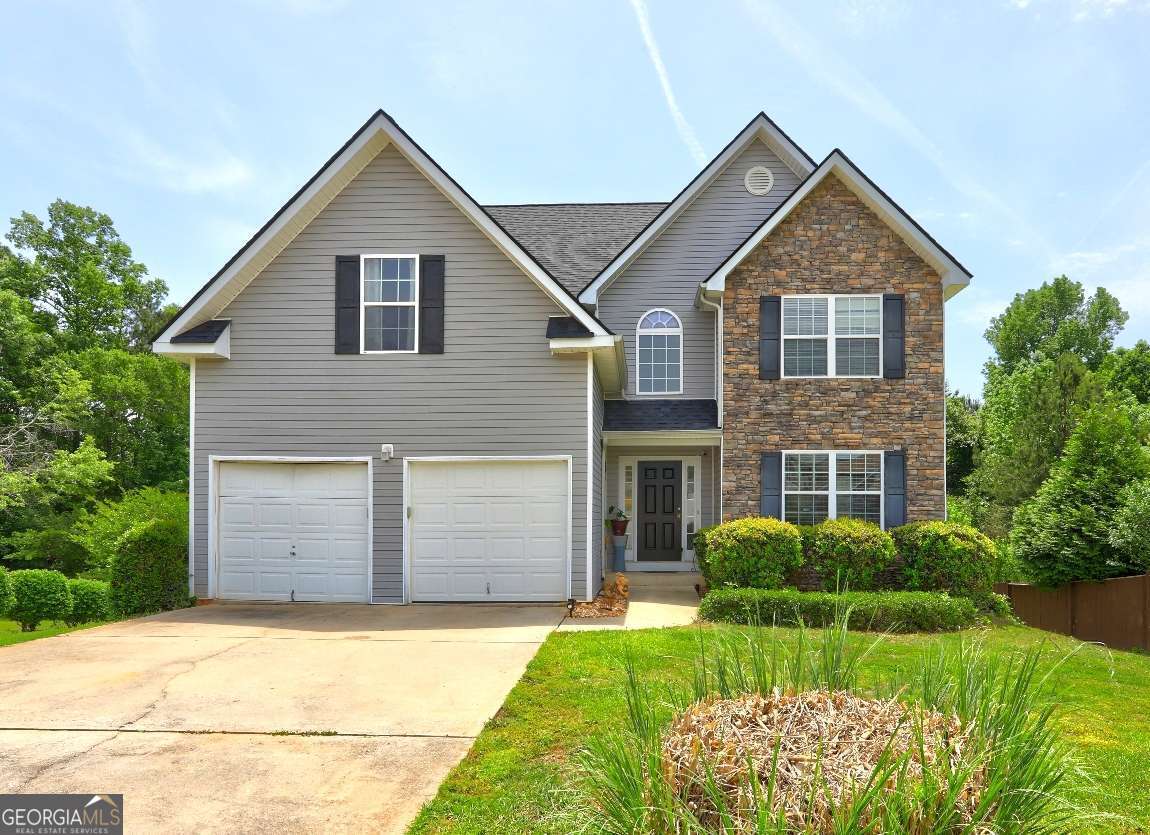 347 Cobblestone Court Property Photo 1