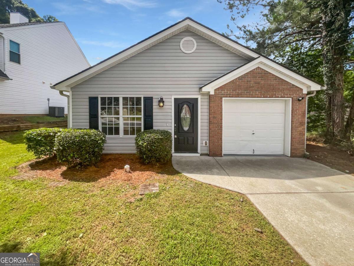 6795 Browns Mill Walk Property Photo 1