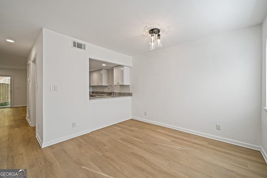 510 Northridge Crossing Drive Property Photo 2