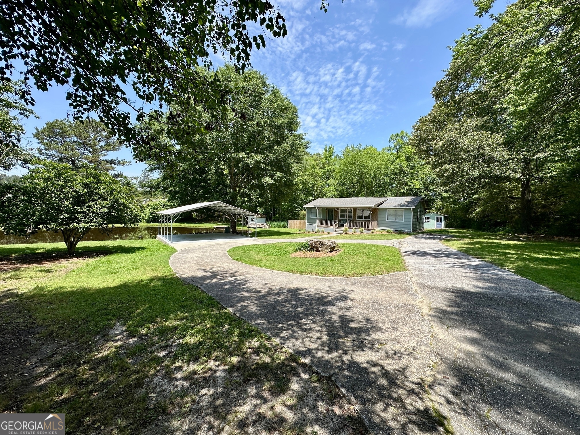 485 Angham Road Property Photo 1