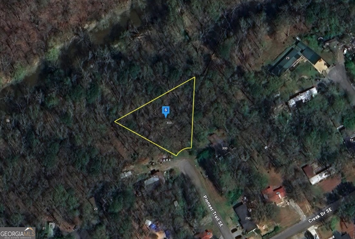 303 Pioneer Trail