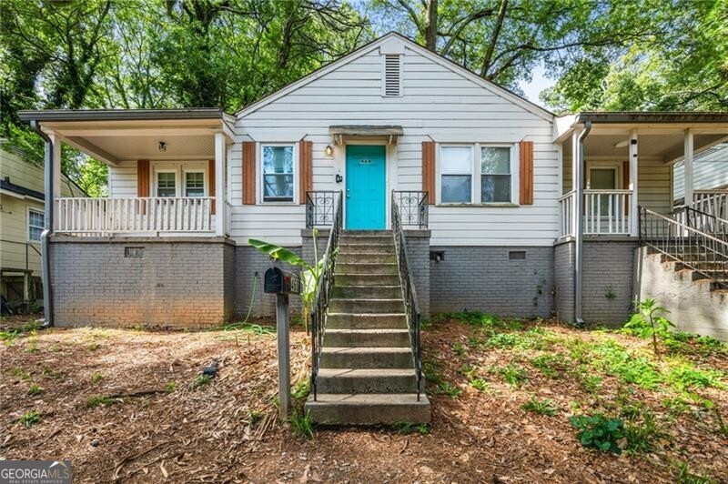466 Birney Street NE Property Photo 1