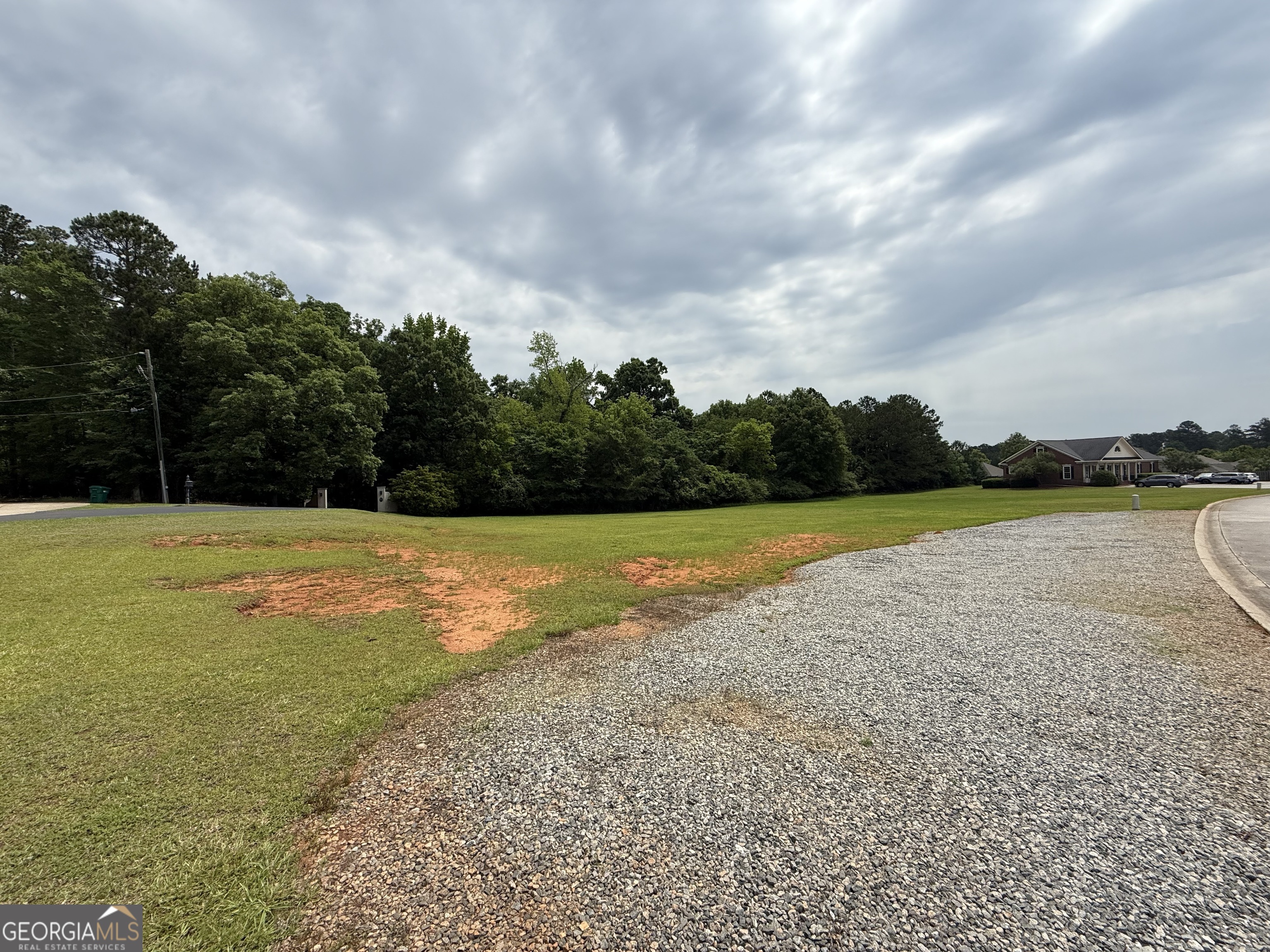 1002 Fernwood Drive Property Photo 1