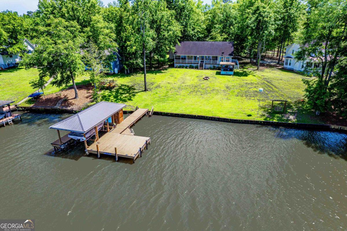 106 Hickory Court Property Photo 1