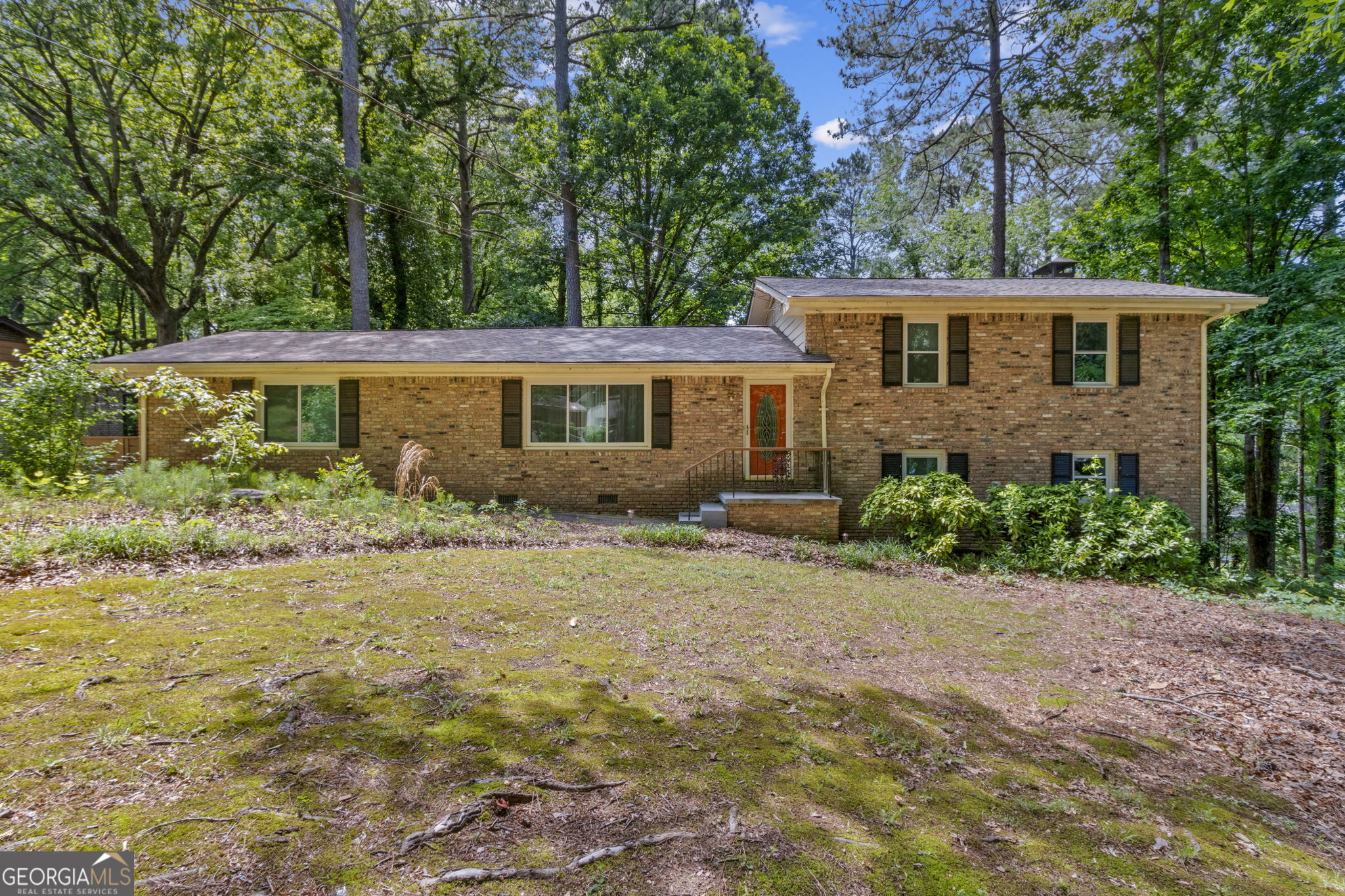 3362 Northbrook Drive Property Photo 1