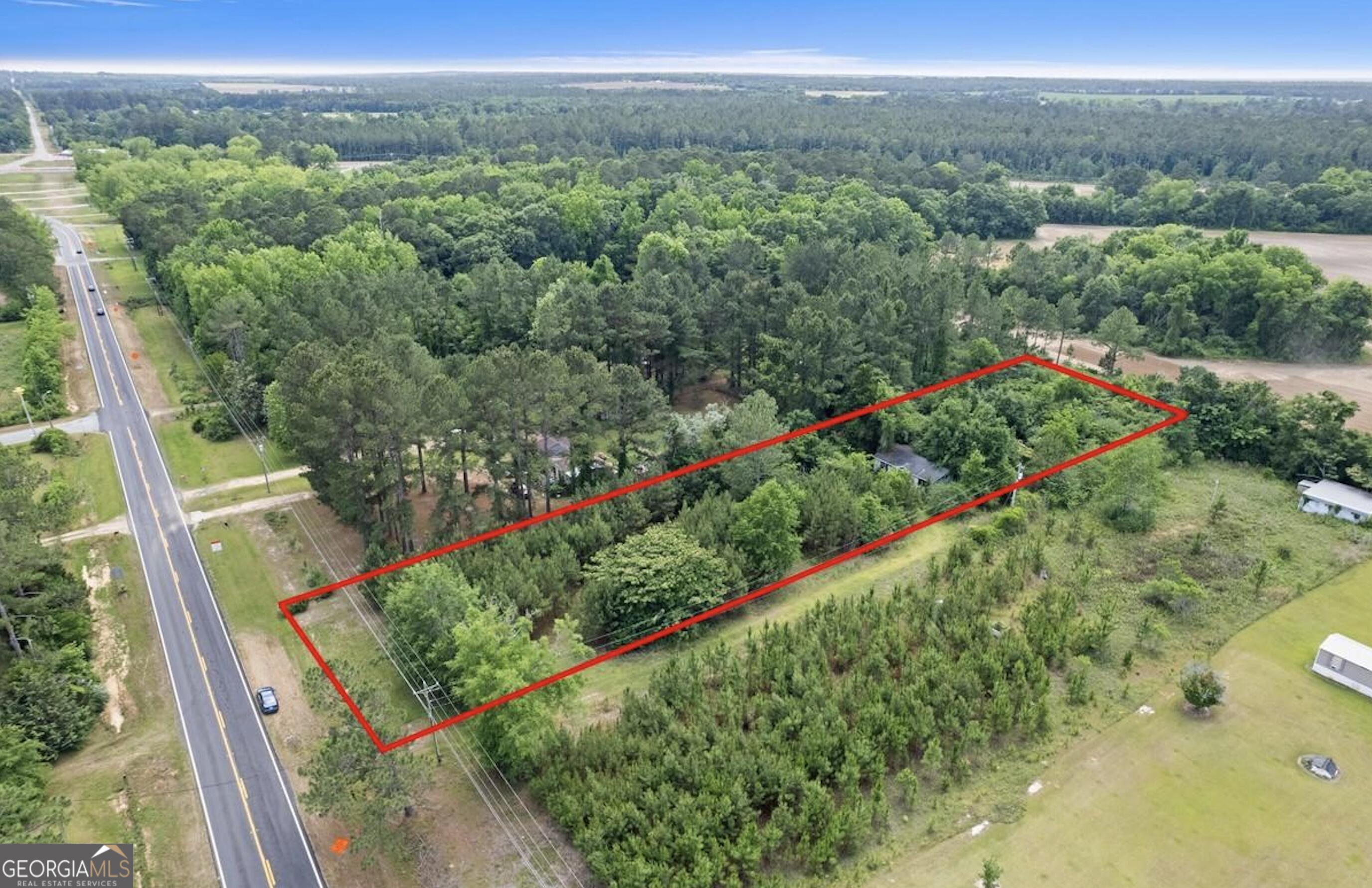 2015 S County Line Road Property Photo 1