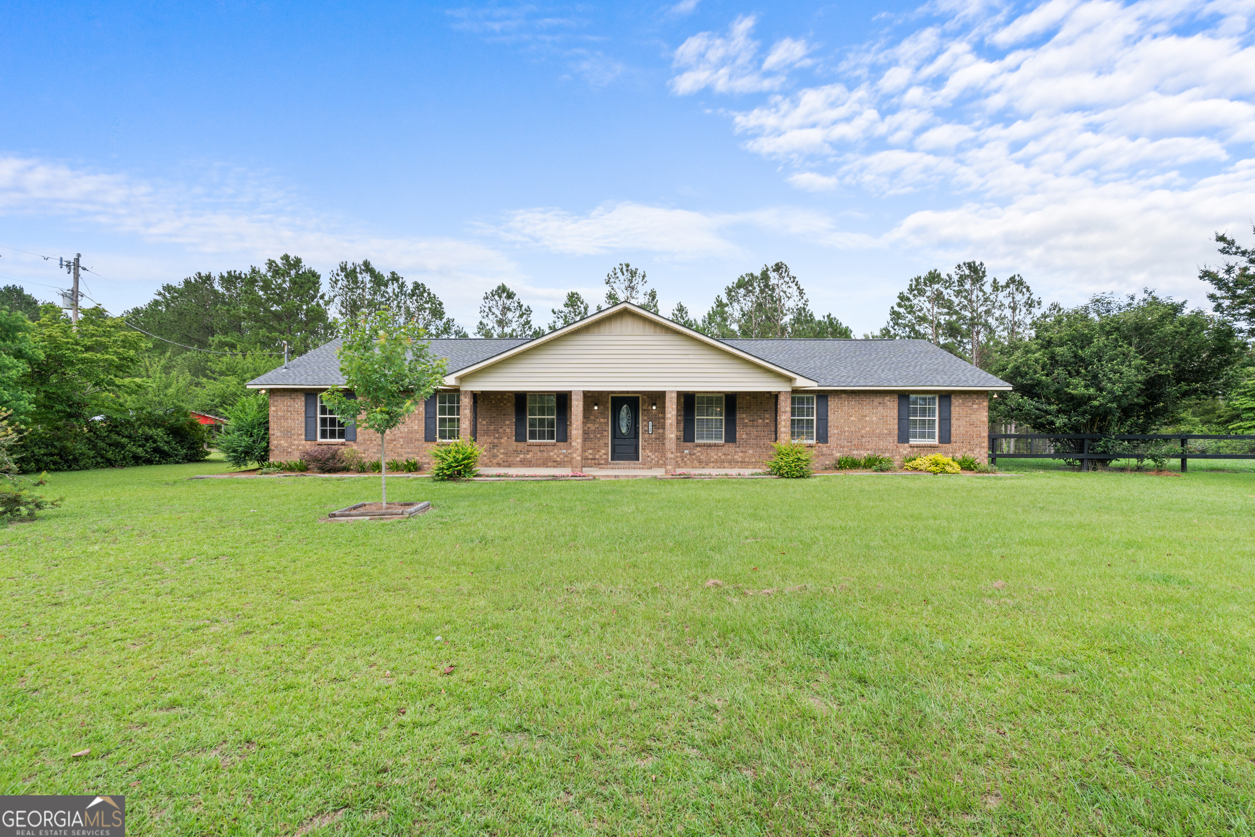 3940 Stilson Leefield Road Property Photo 1