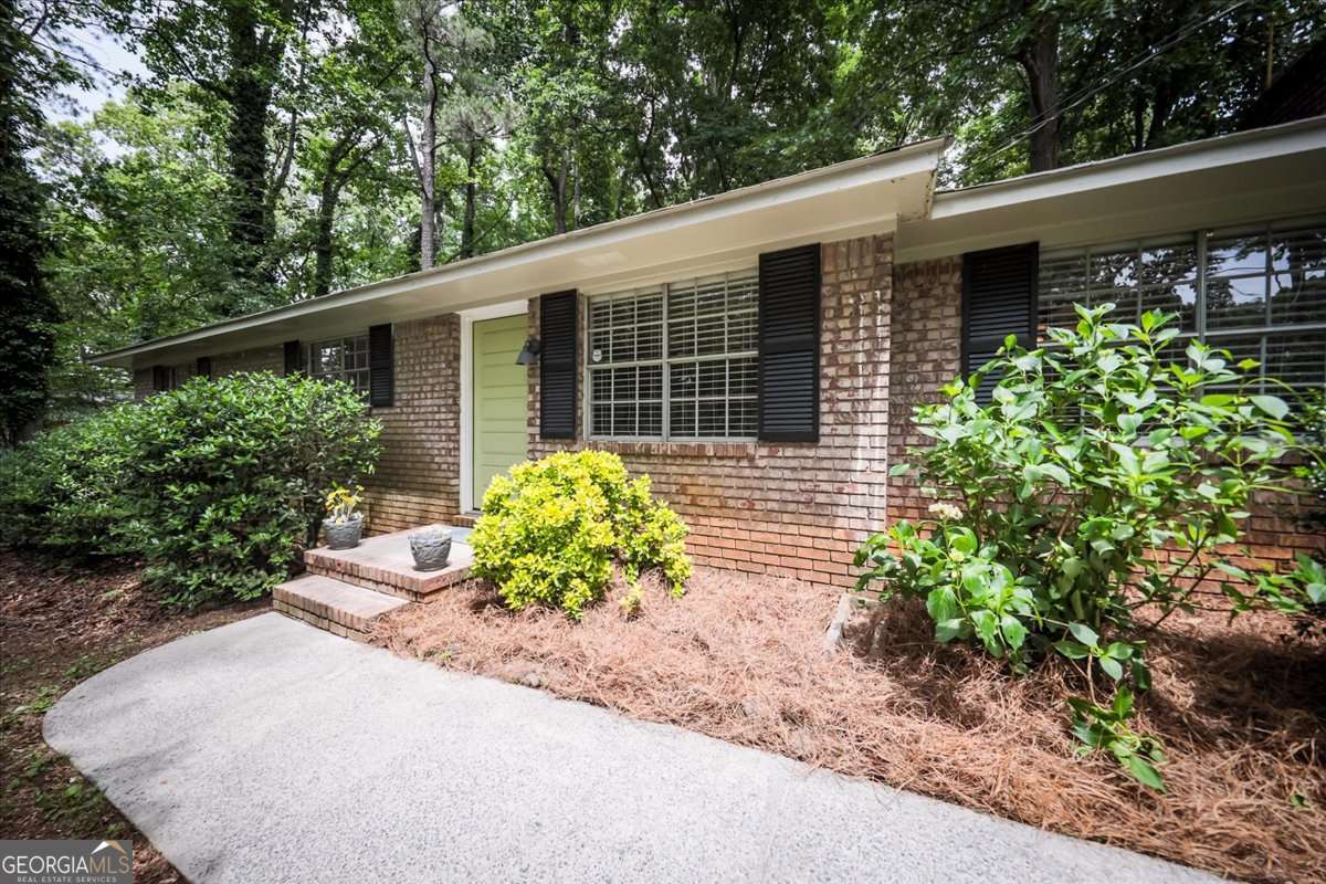 5666 Goldfield Drive Property Photo 1