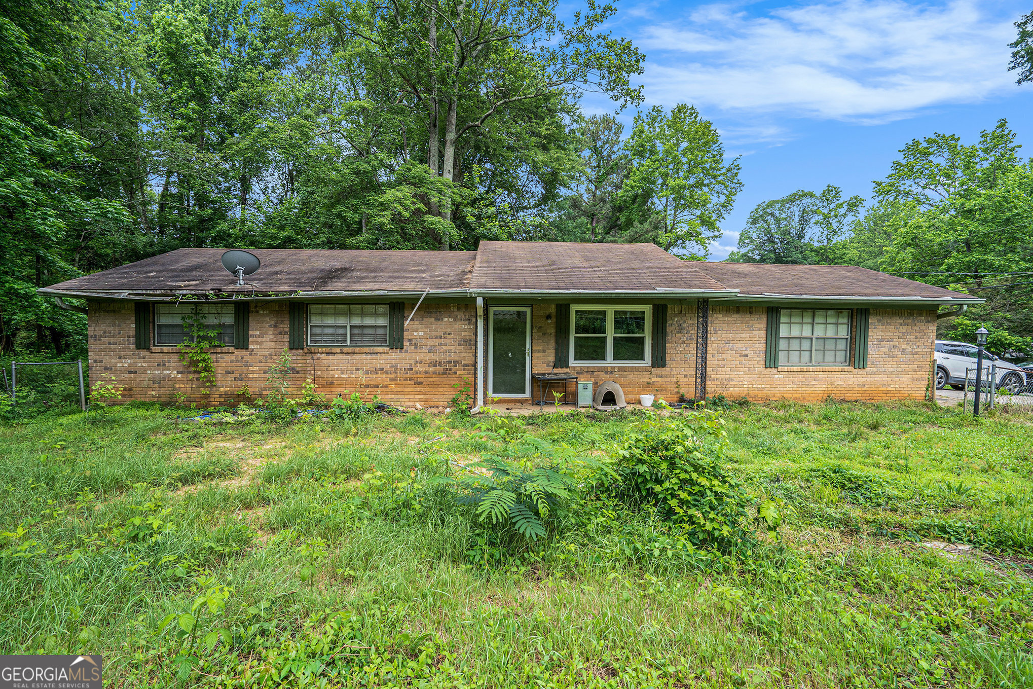 2087 Chestnut Way Property Photo 1