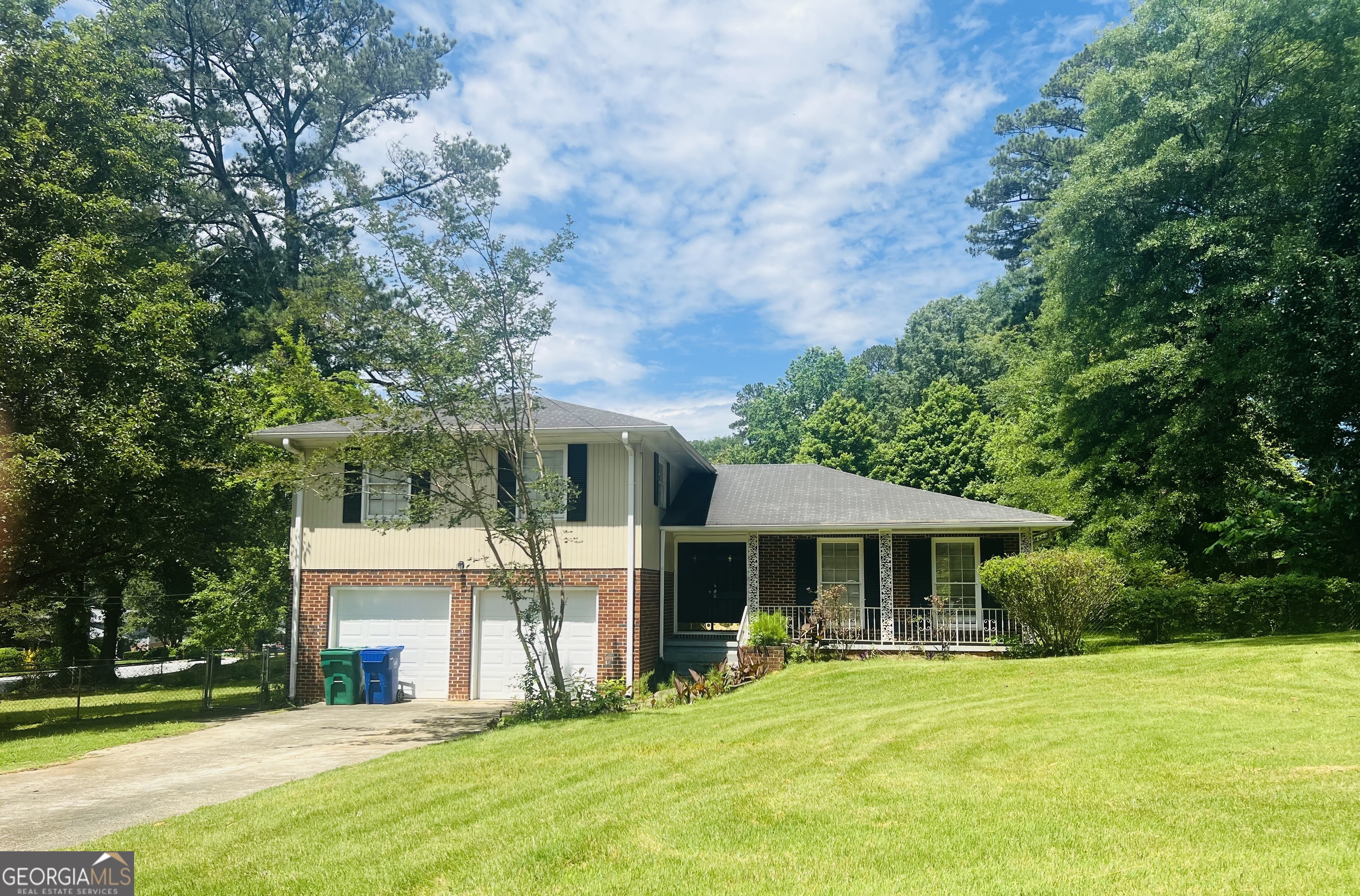 443 S Rays Road Property Photo 1