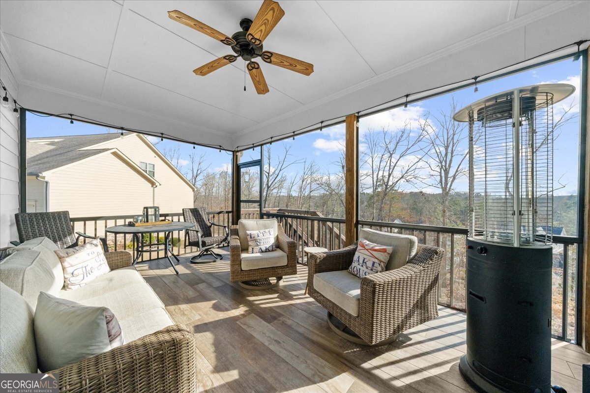 68 Lakeland Drive Property Photo 1