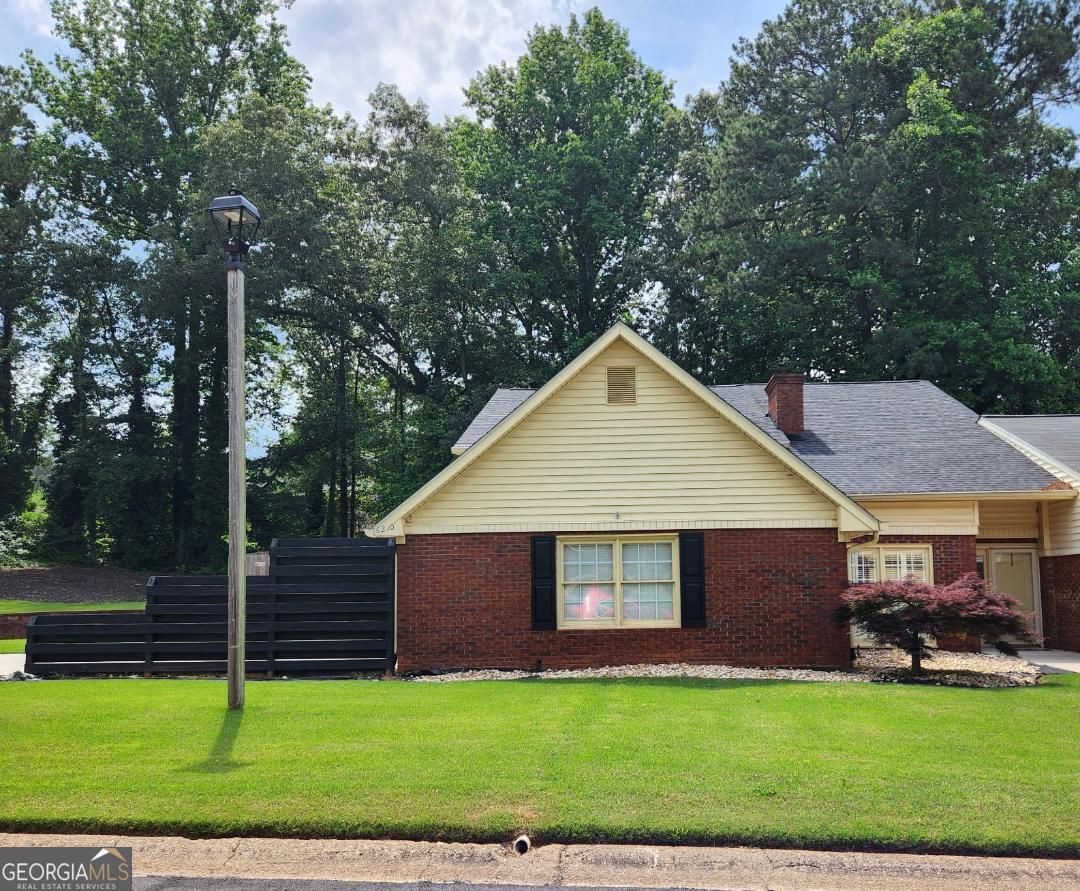 6210 Douglas Manor Court Property Photo 1