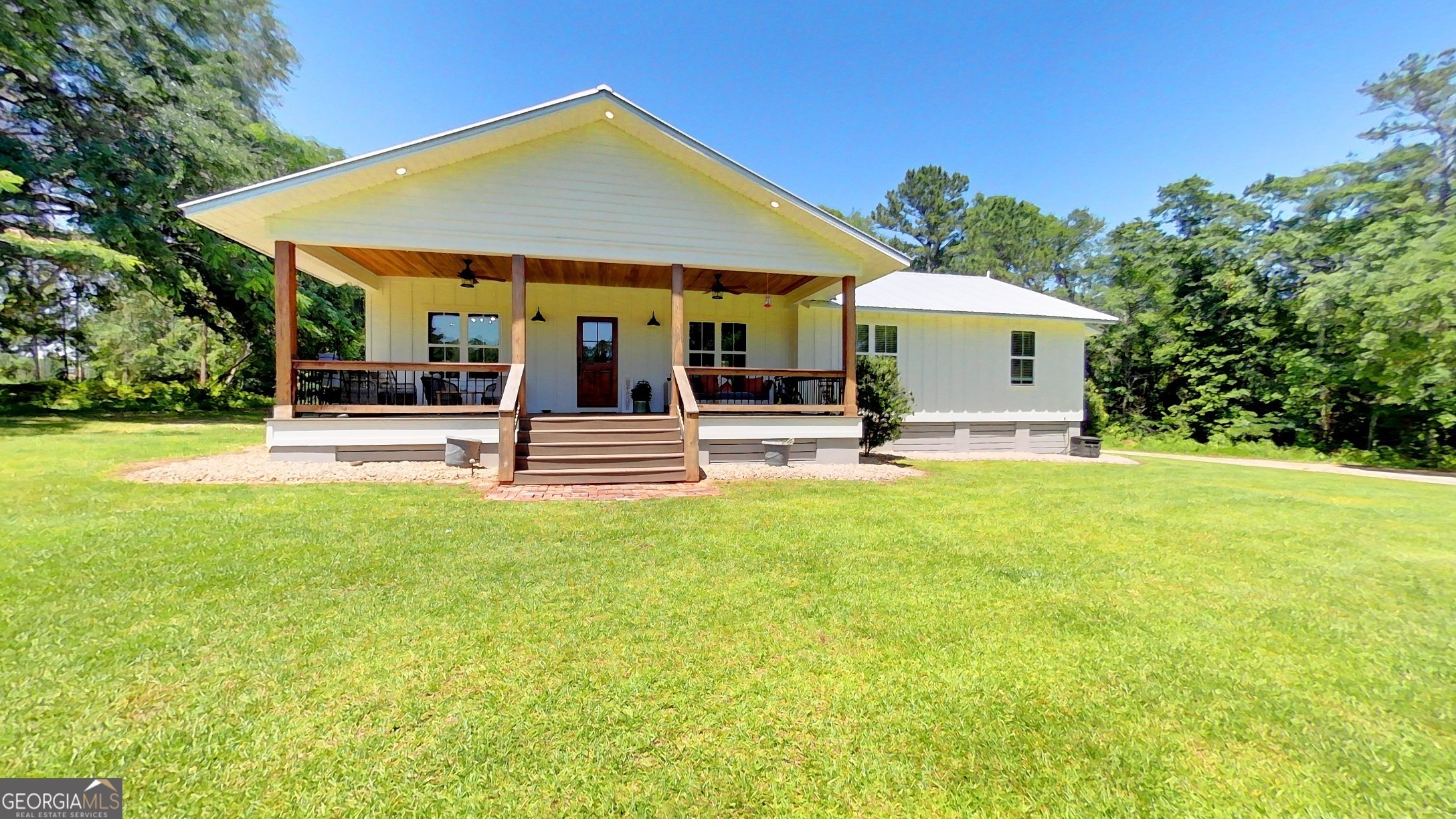 263 Walden Road Property Photo 1