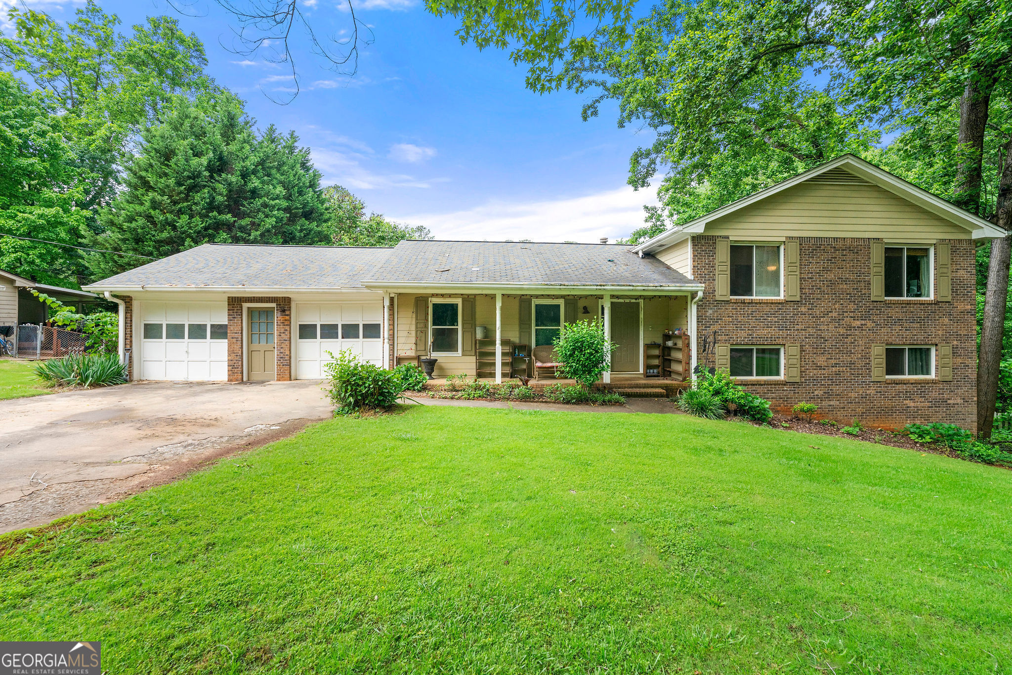 486 Buttercup Trail Property Photo 1