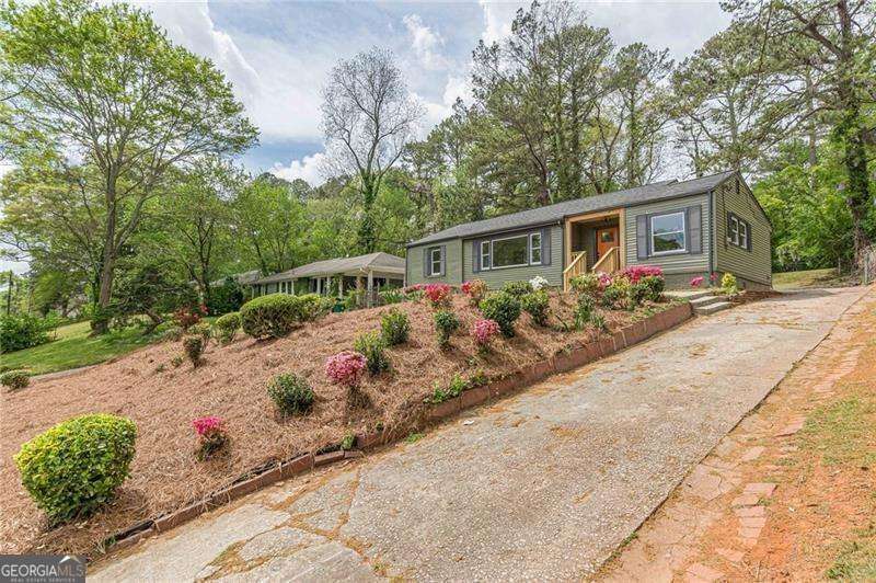 525 Rosemont Drive Property Photo 1