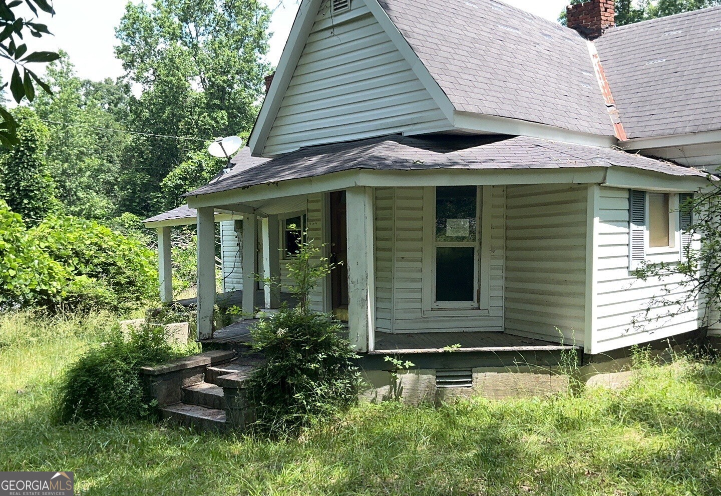5 Lexington Road Property Photo 1