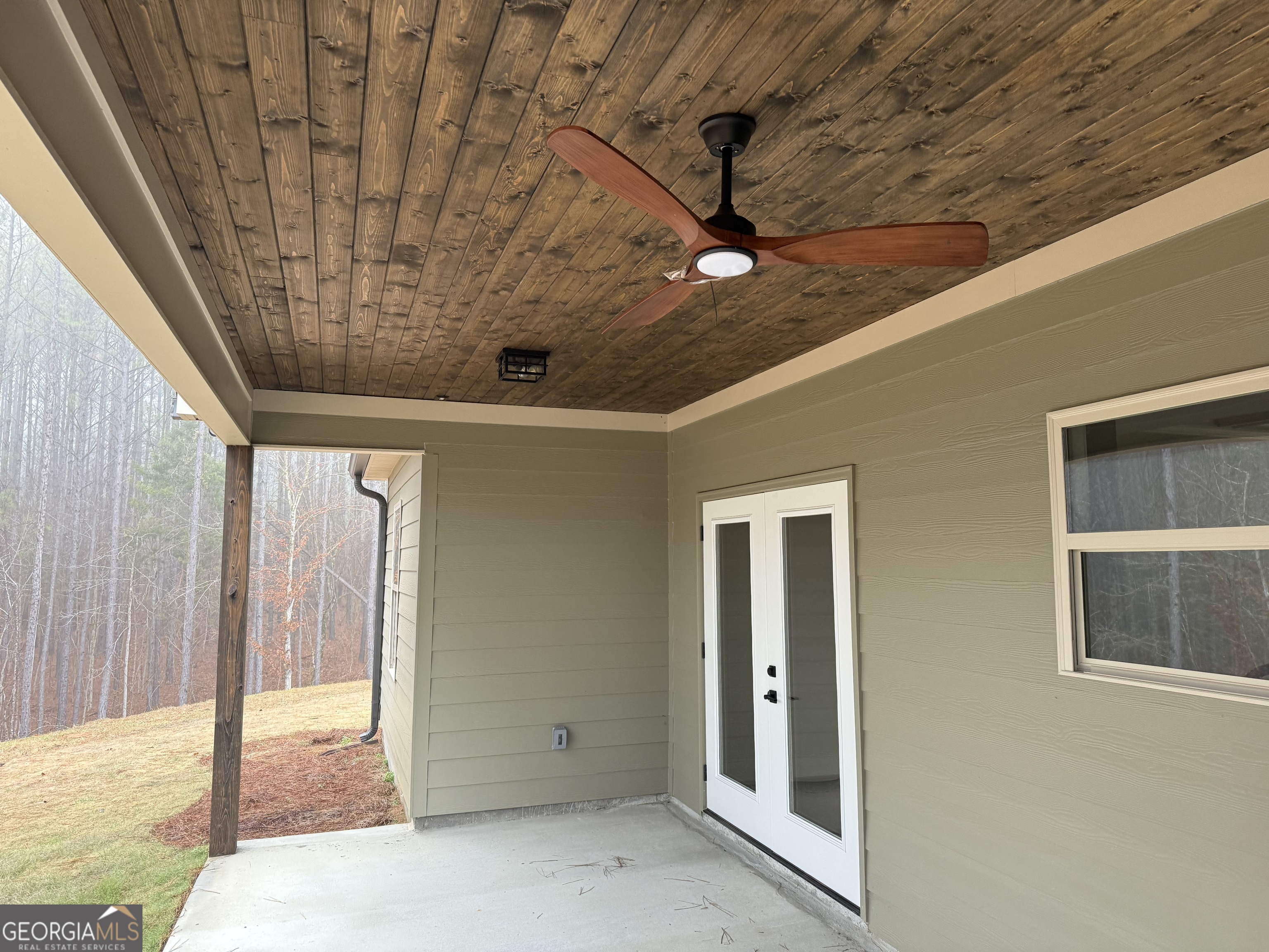 33 Wolf Creek Cove Property Photo 30