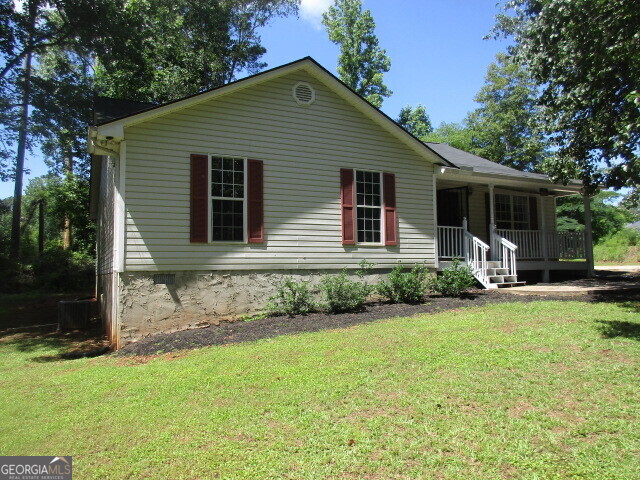 4382 Highway 42 S Property Photo 1