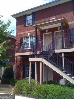 105 Whitehead Road # 18 Property Photo 1
