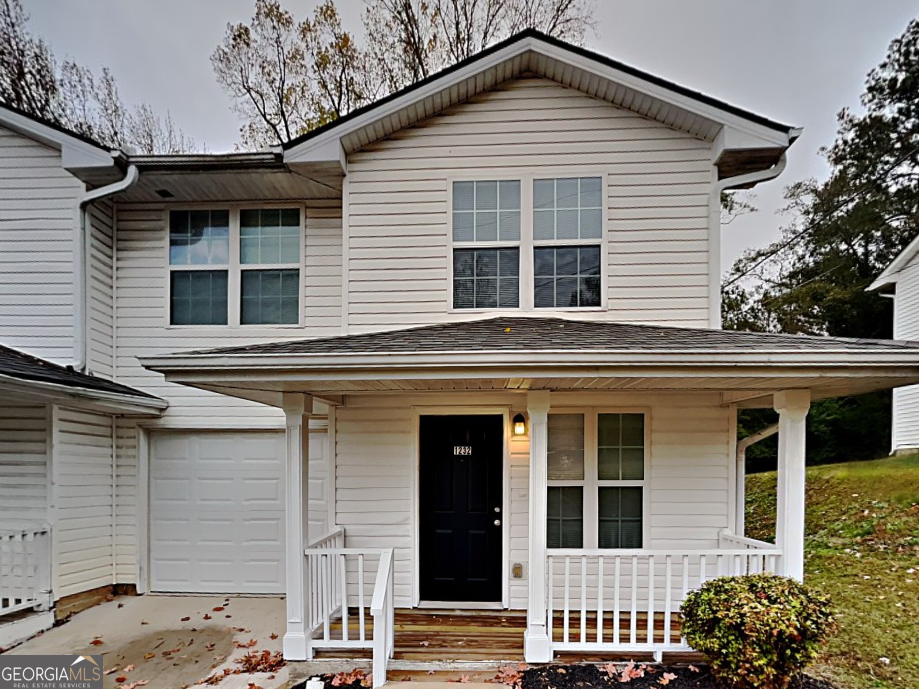 1232 Pinedale Circle Nw Property Photo 1