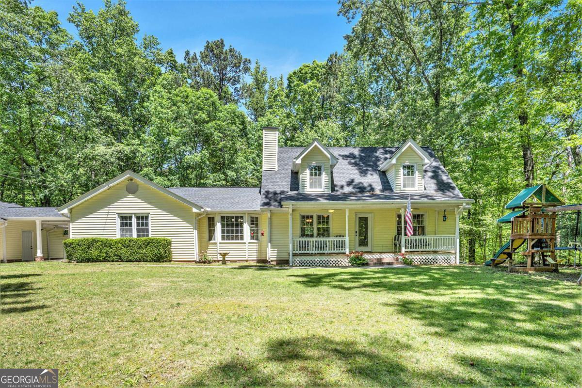 4840 Chapel Hill Road Property Photo 1