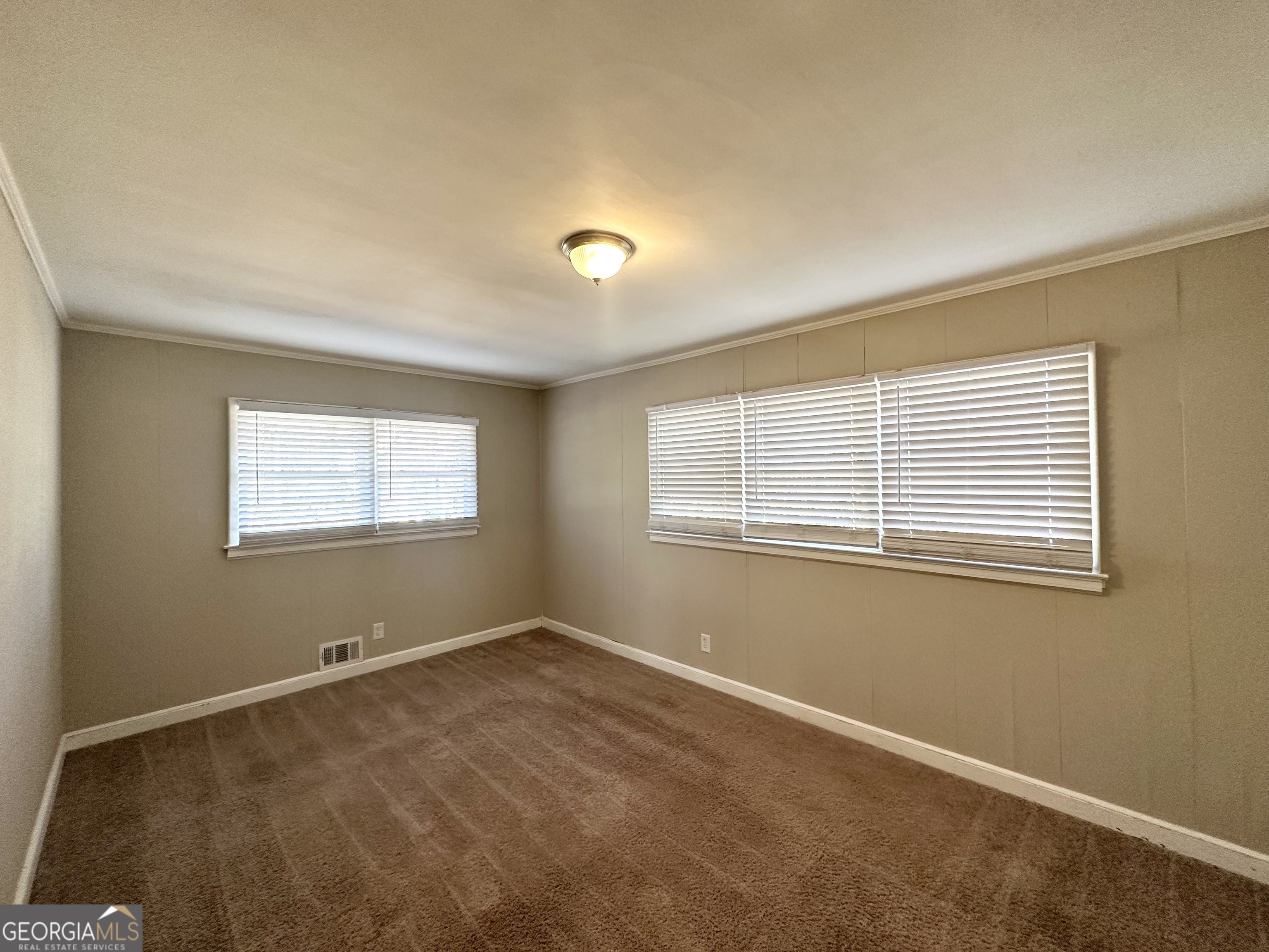 2896 Hogan Road Property Photo 5