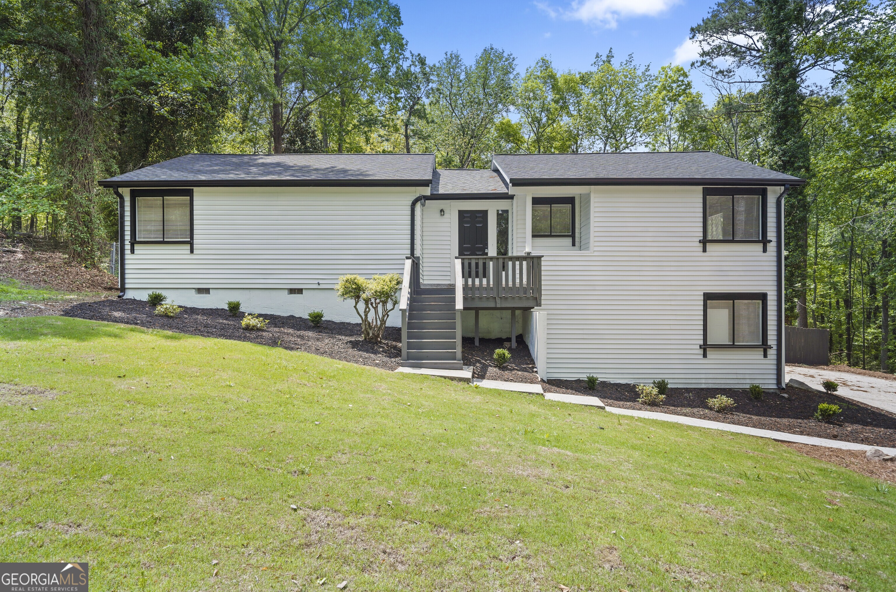 1819 Laurel Ridge Drive Sw Property Photo 1