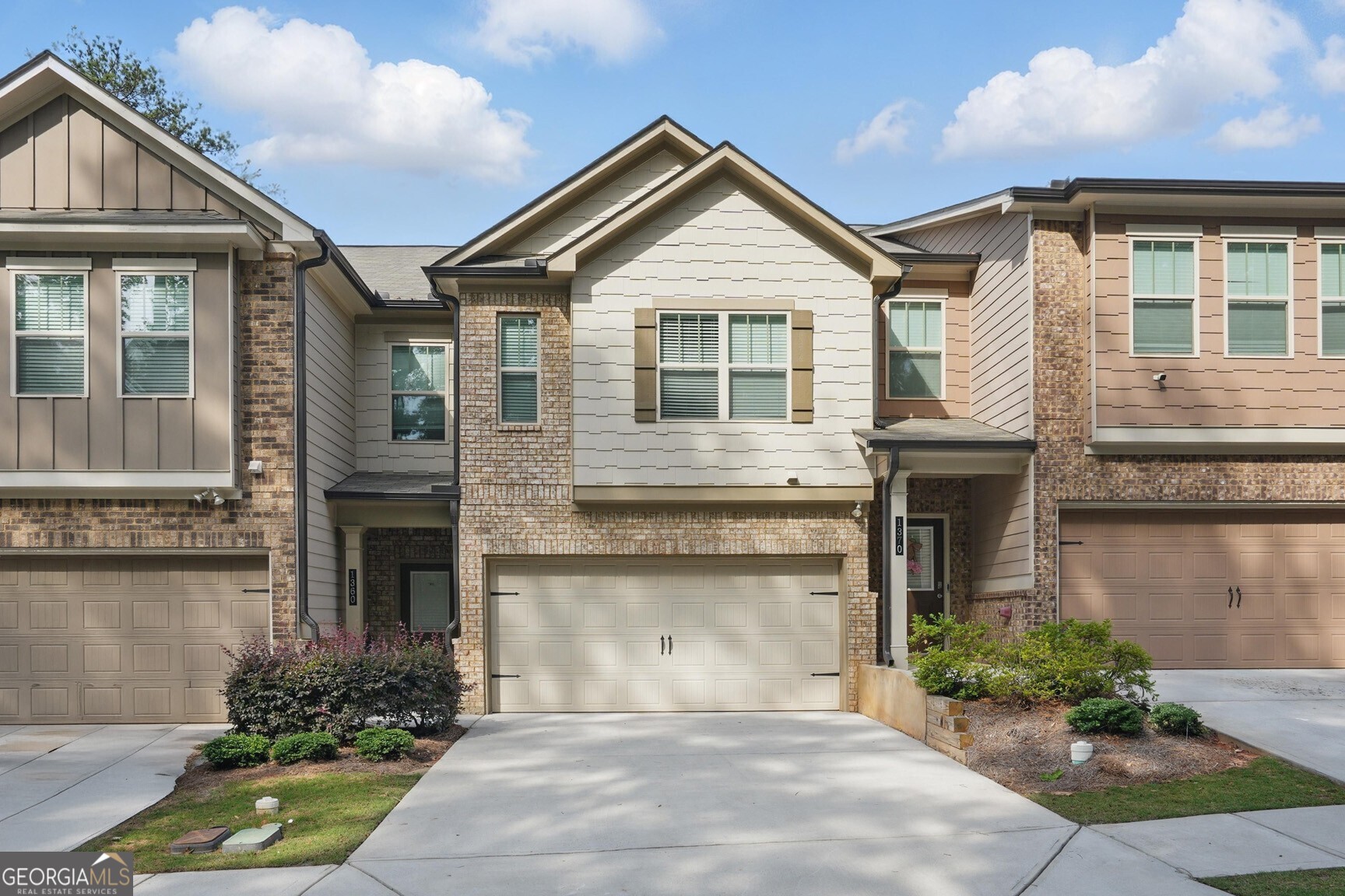 1360 Sugar Glen Court Property Photo 1