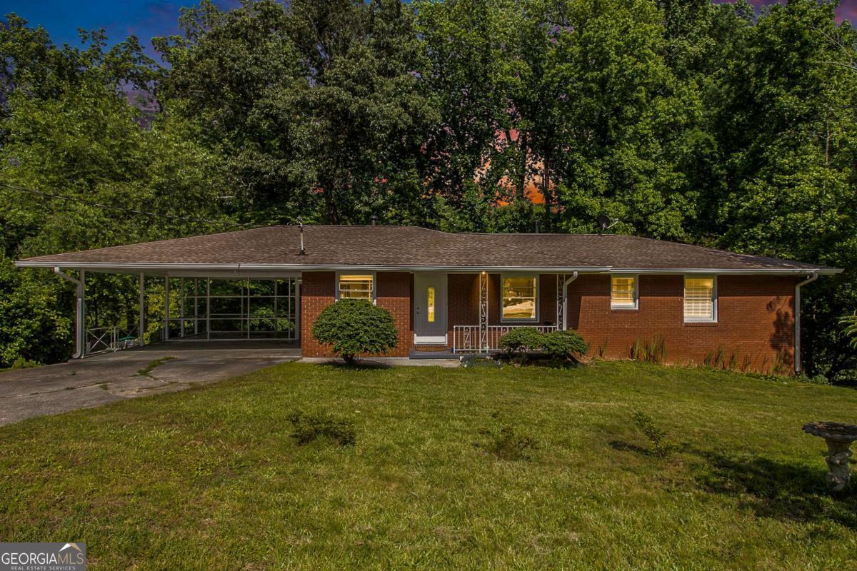 3055 Henderson Mill Road Property Photo 1