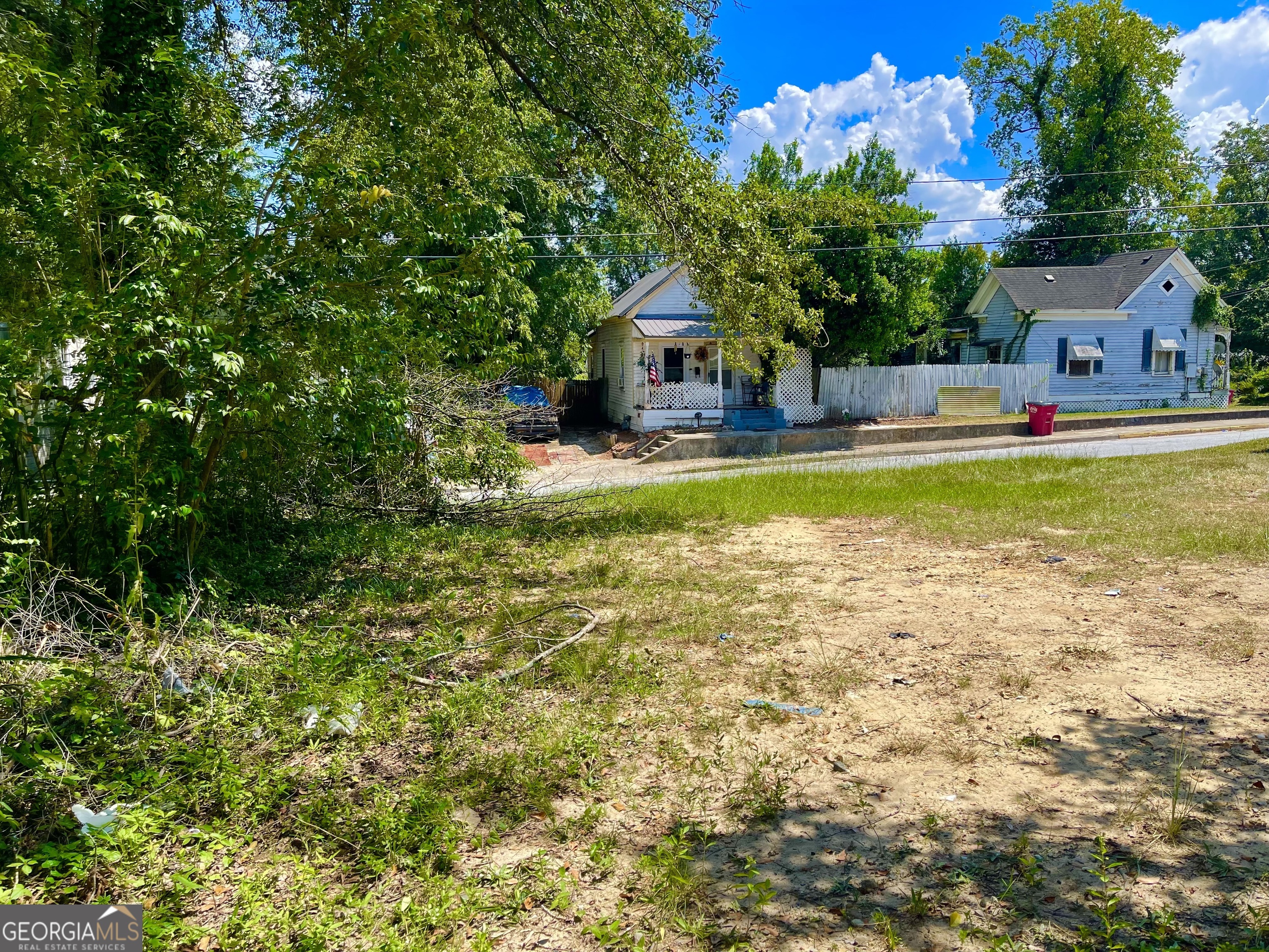 254 Forest Avenue Property Photo 4