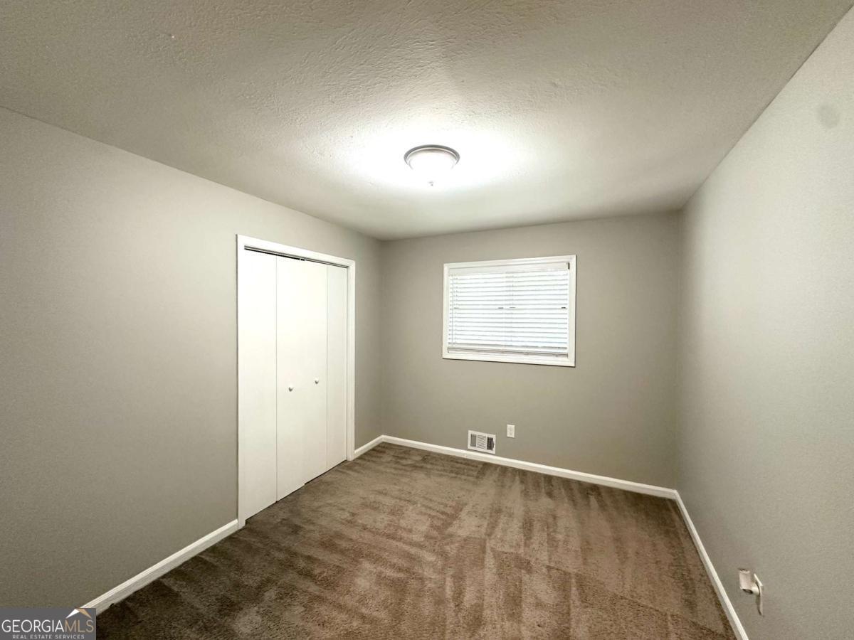 3948 Regent Street Property Photo 14