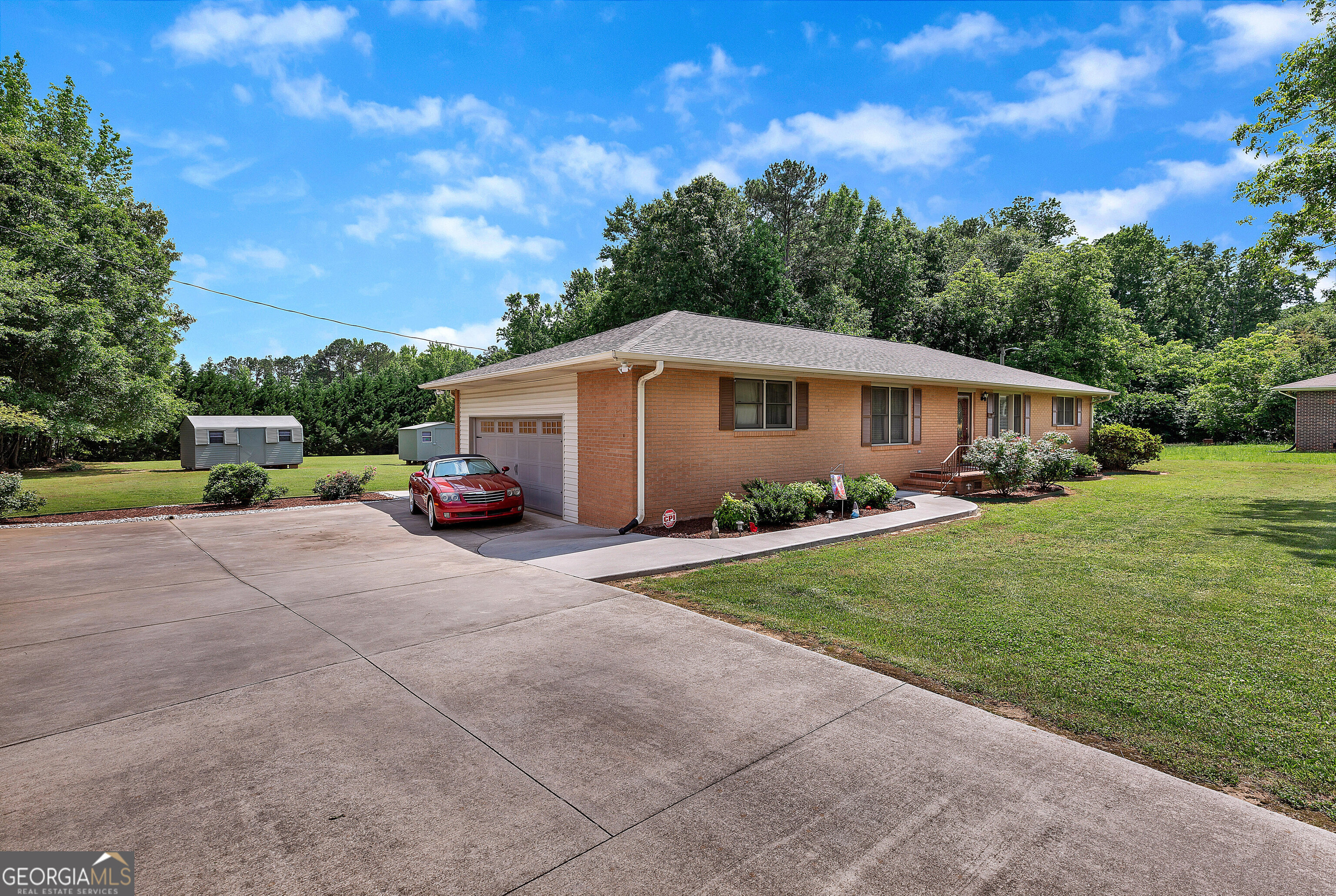 3040 Sunset Forest Property Photo 1