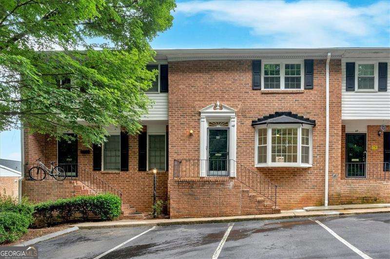 6520 Roswell Road # 48 Property Photo 1